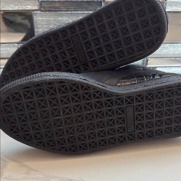 Puma Black High-Top Sneakers - Picture 5 of 5